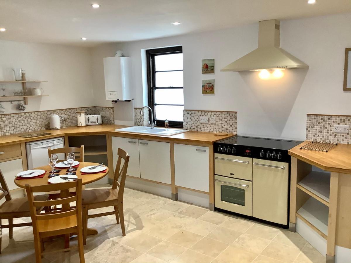 Scarborough House - Adults Only Holiday Home Torquay Bagian luar foto
